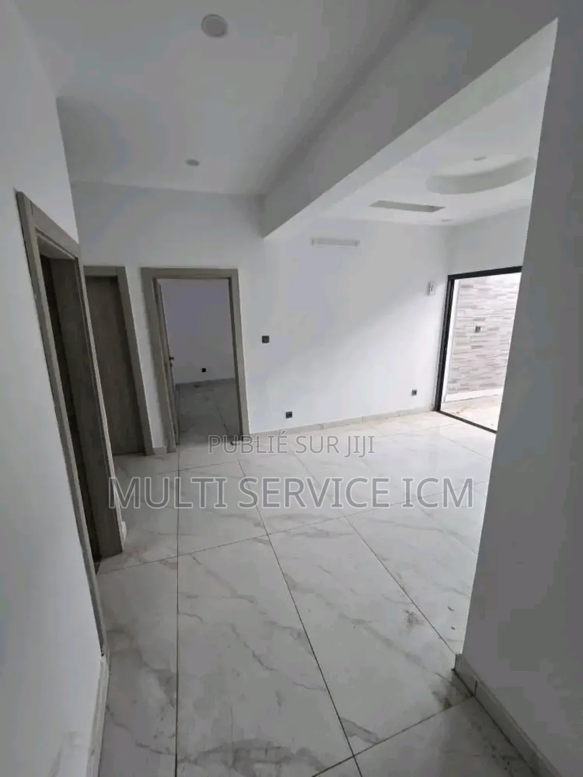 6chbre Duplex dans Ismaël Coulibaly, Bingerville à Vendre