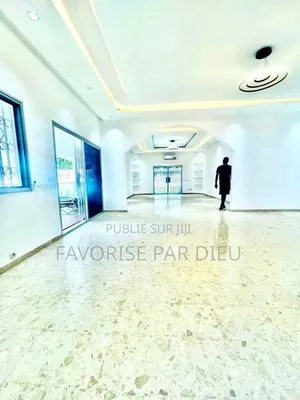 5chbre Duplex dans Rivièra 4, Cocody à Louer