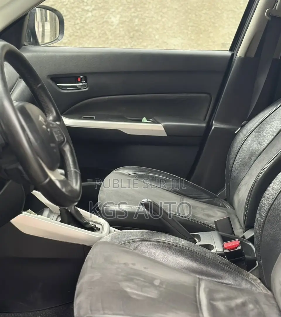 Suzuki Vitara 2017 Gris