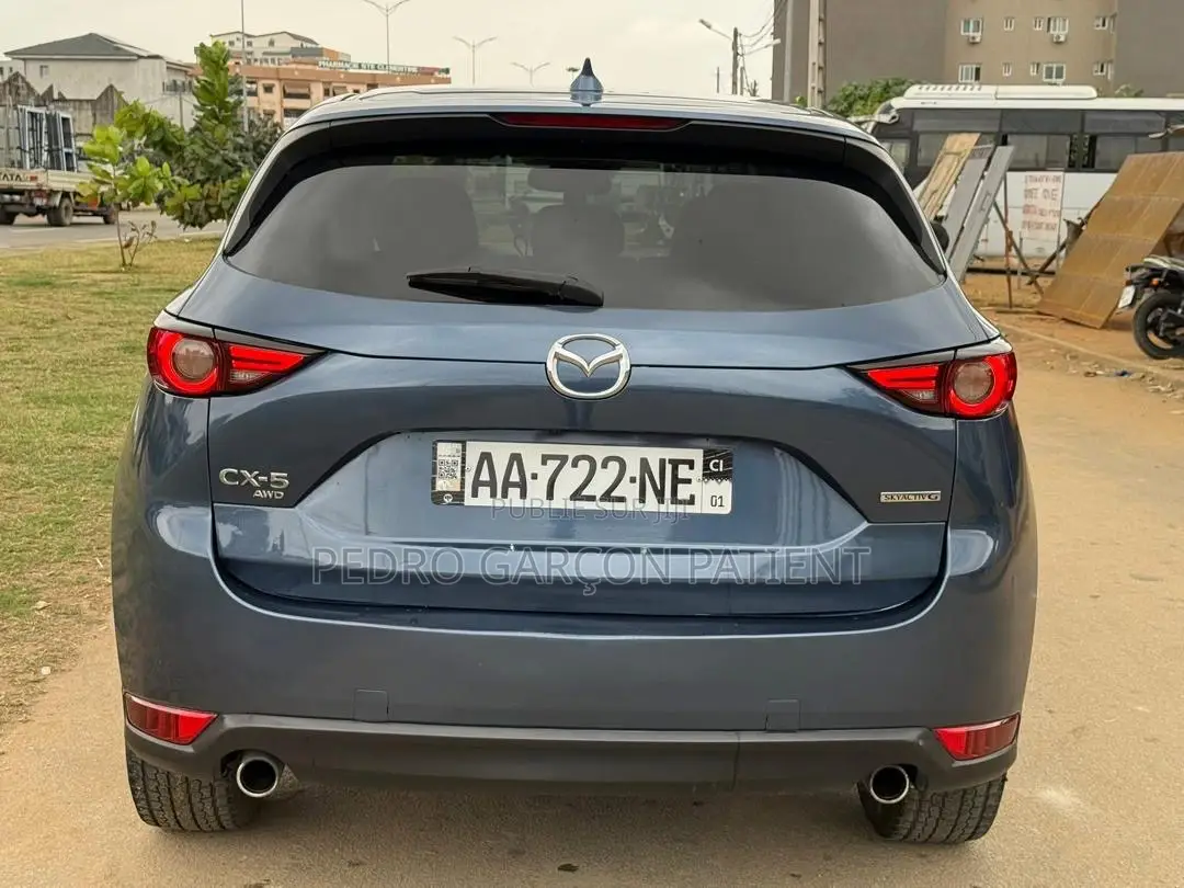 Mazda CX-5 2022 Bleu