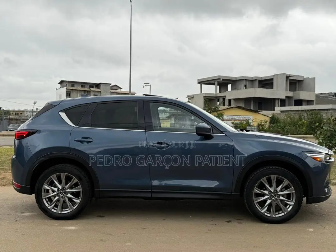 Mazda CX-5 2022 Bleu