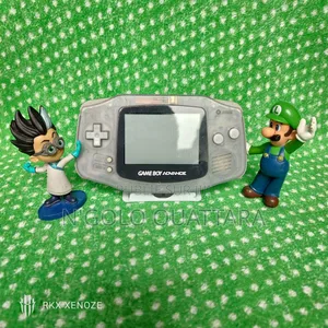 Photo - Nintendo Gameboy Advance + 1 Disquette