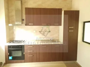 2chbre Appartement dans G.F.J, Cocody à Louer