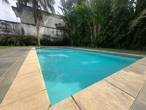 4chbre Duplex dans G.F.J Immobilier, Cocody à Louer