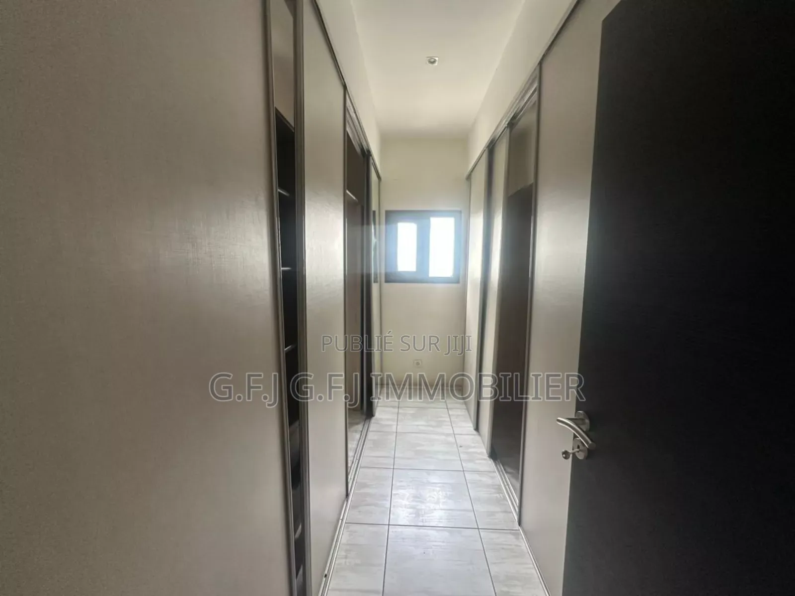 4chbre Duplex dans G.F.J Immobilier, Cocody à Louer