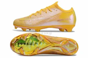 Crampons Nike