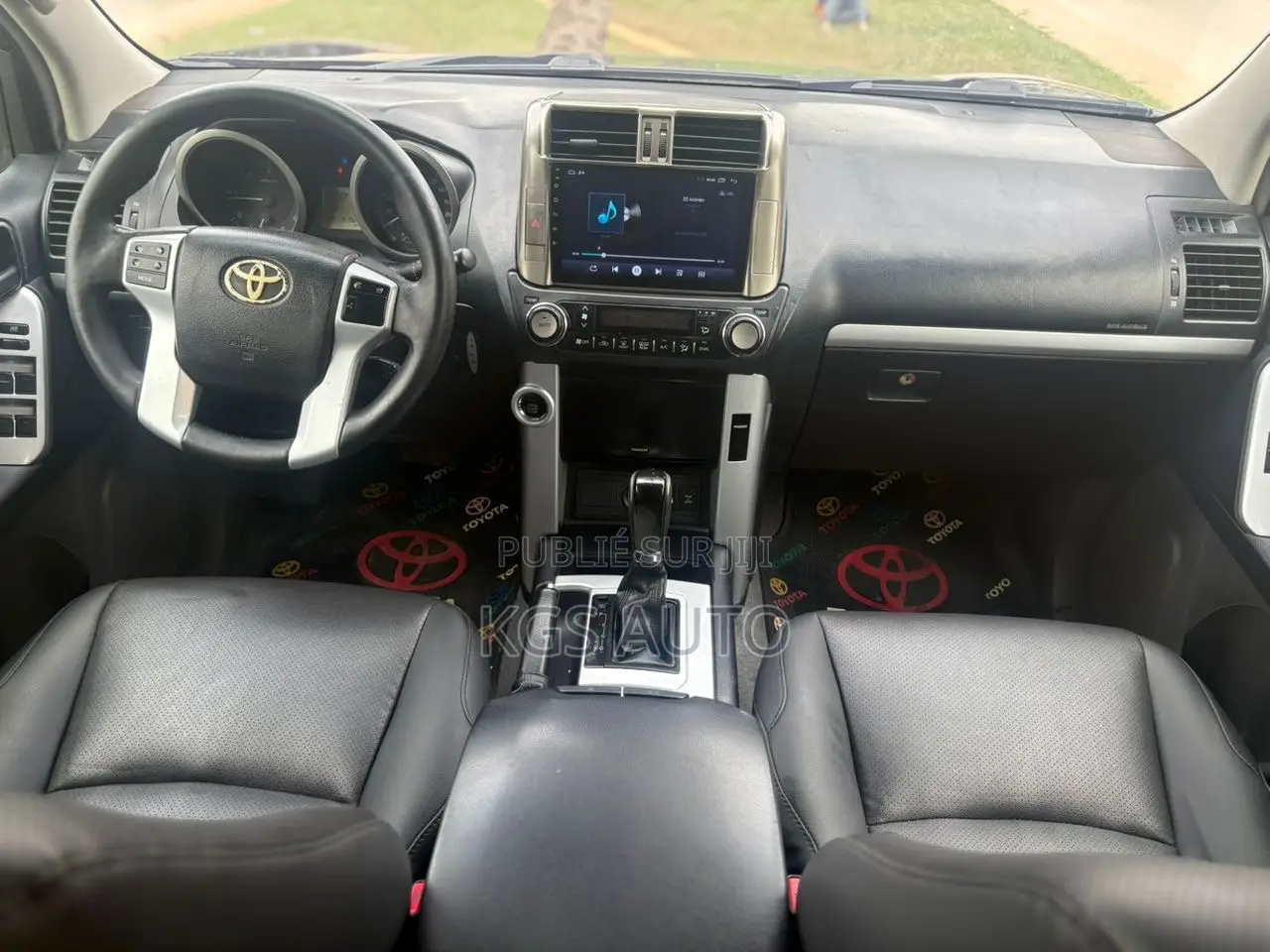 Toyota Land Cruiser Prado 2010 Noir