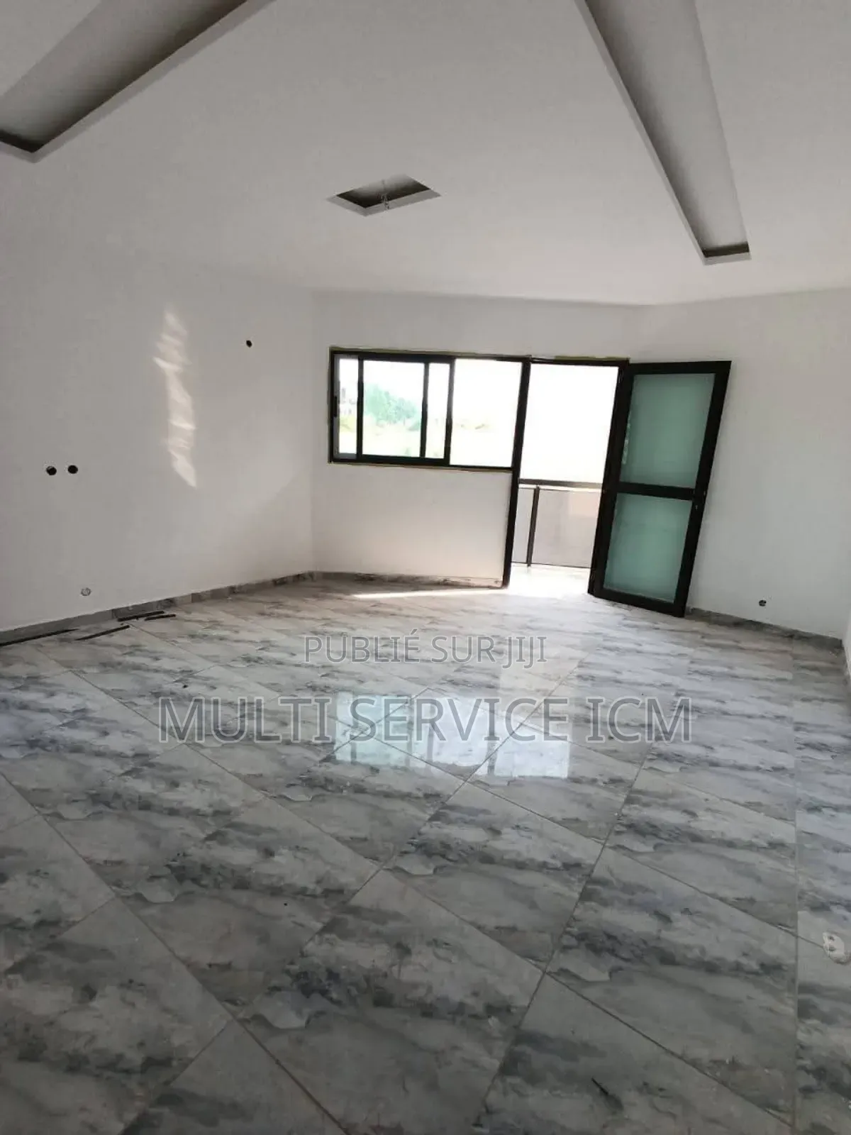 4chbre Duplex dans Ismaël Coulibaly, Bingerville à Vendre