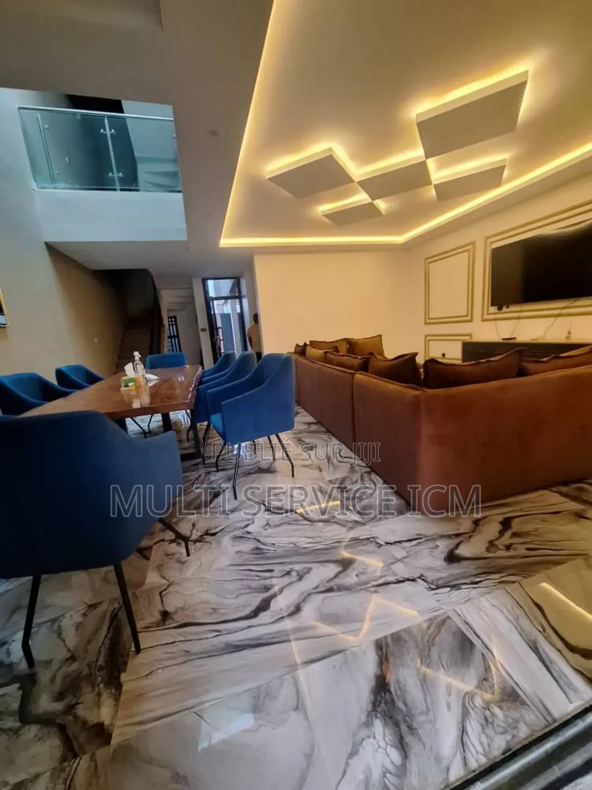 Furnished 6chbre Duplex dans Ismaël Coulibaly, Cocody à Vendre