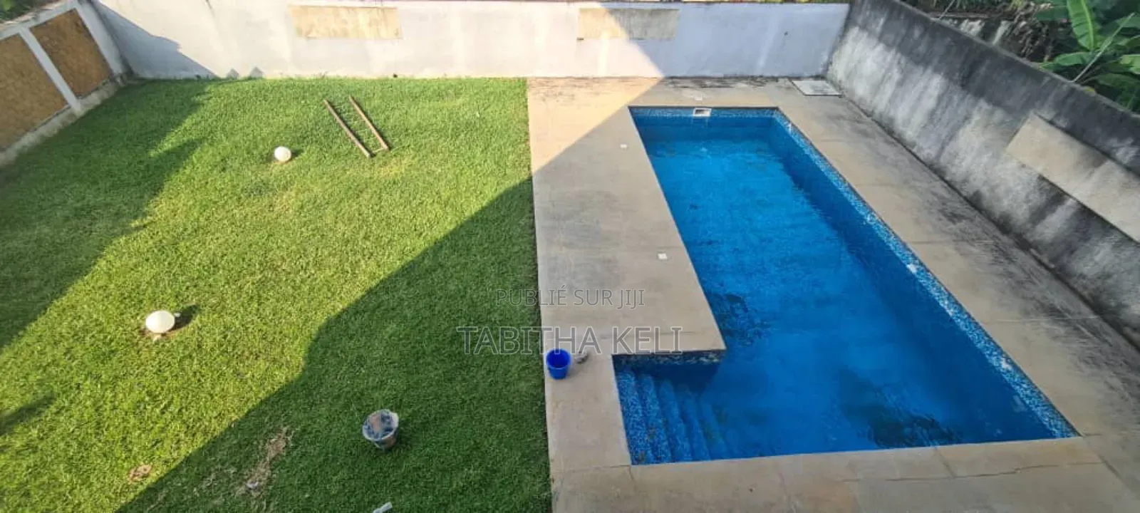 5chbre Duplex dans G.F.J Lmmobilier, Cocody à Louer