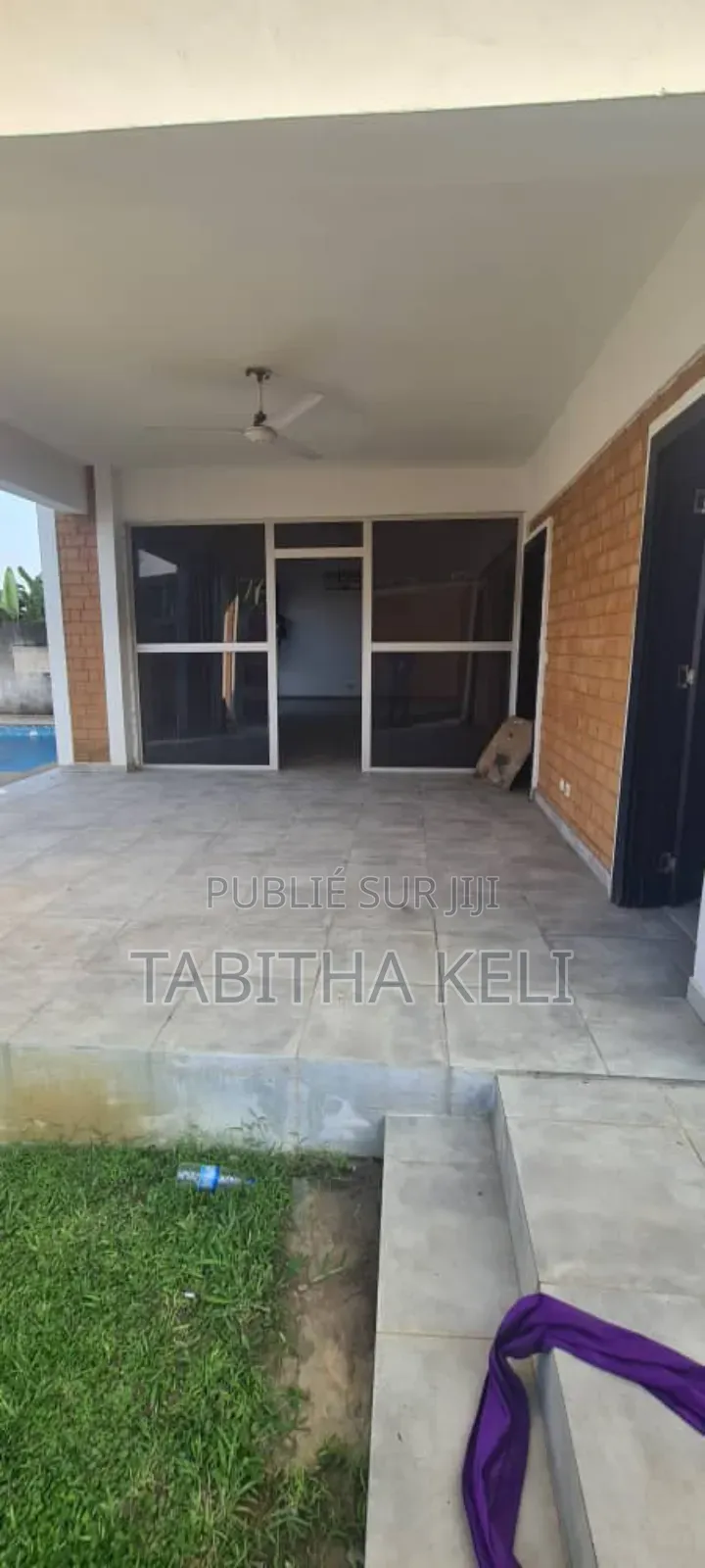 5chbre Duplex dans G.F.J Lmmobilier, Cocody à Louer