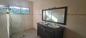 5chbre Duplex dans G.F.J Lmmobilier, Cocody à Louer