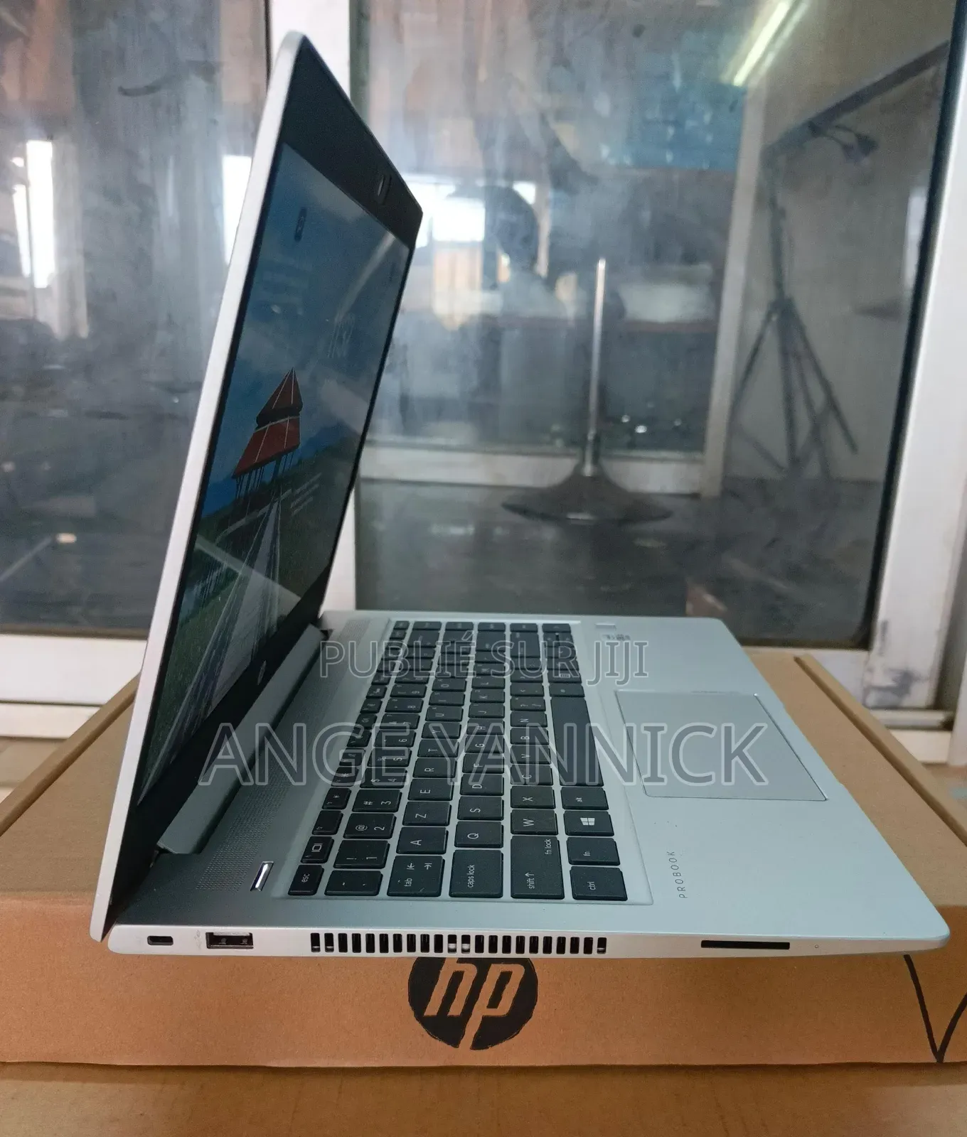 New Ordinateur Portable HP ProBook 440 G7 16GB Intel Core I5 SSD 512GB