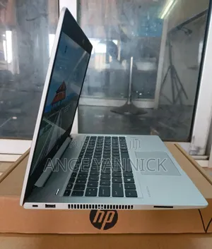 Photo - New Ordinateur Portable HP ProBook 440 G7 16GB Intel Core I5 SSD 512GB