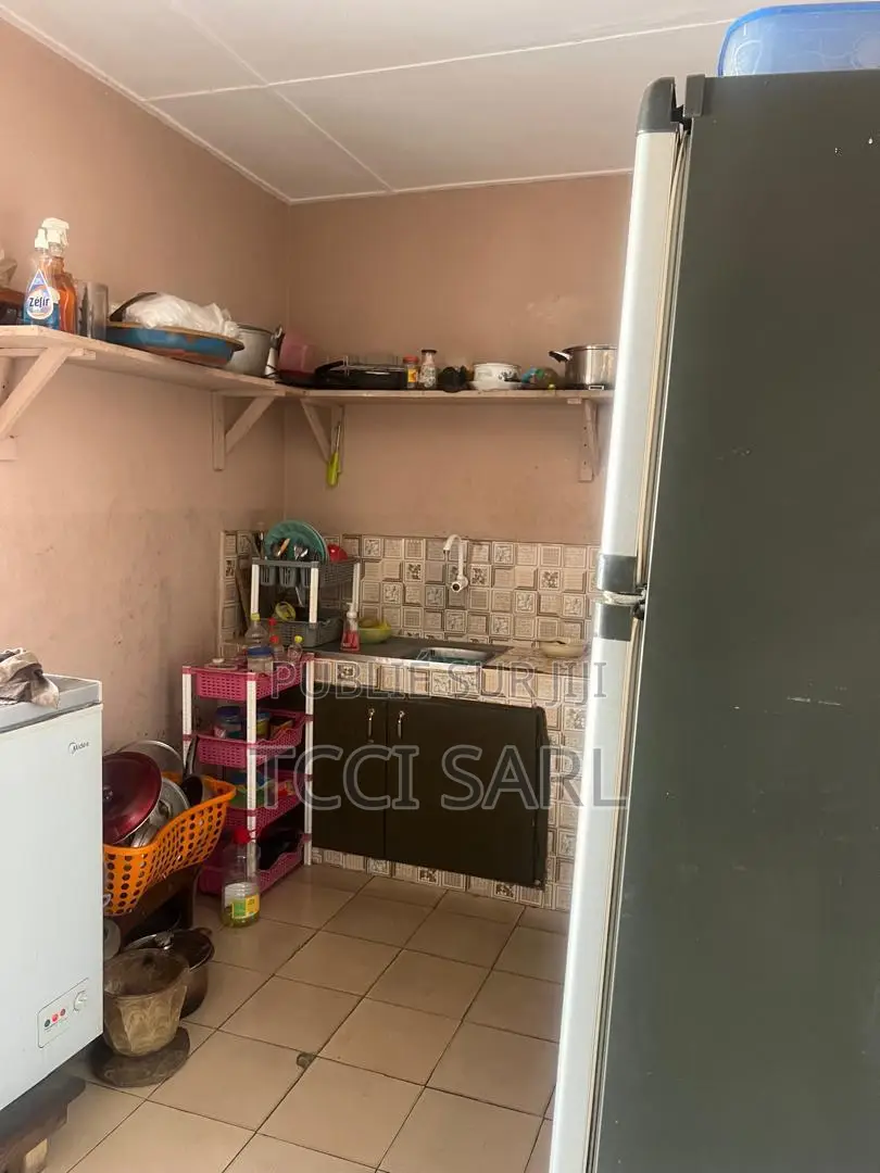 4chbre Villa dans Kadjatou Yago, Deux Plateaux à Louer