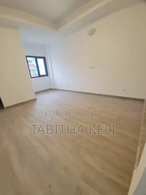 2chbre Appartement dans G.F.J Immobilier, Cocody à Louer