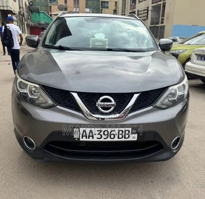 Nissan Qashqai 2016 Gris