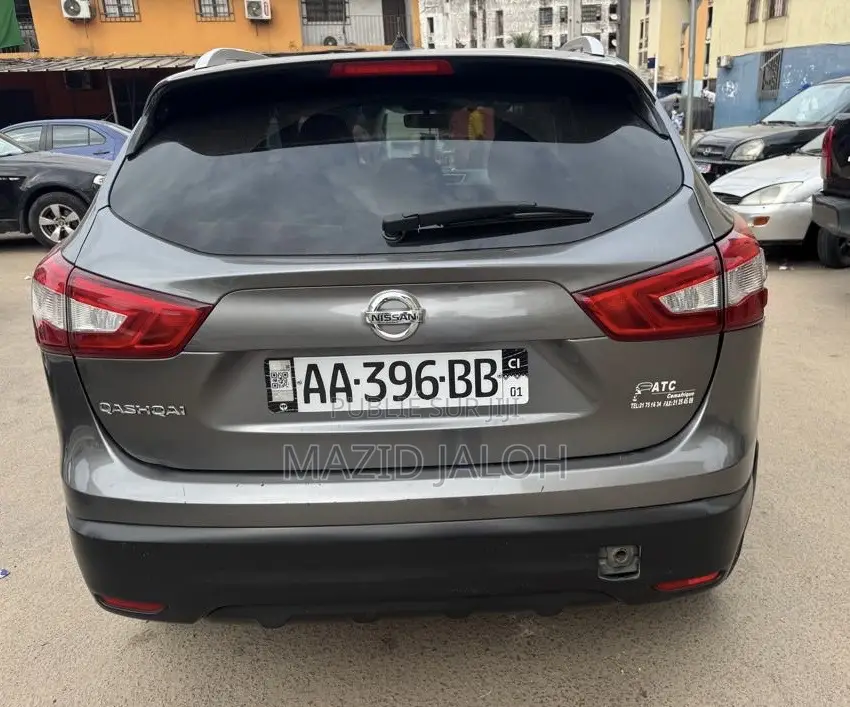 Nissan Qashqai 2016 Gris