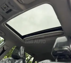 Toyota RAV4 XLE 2022 Gris