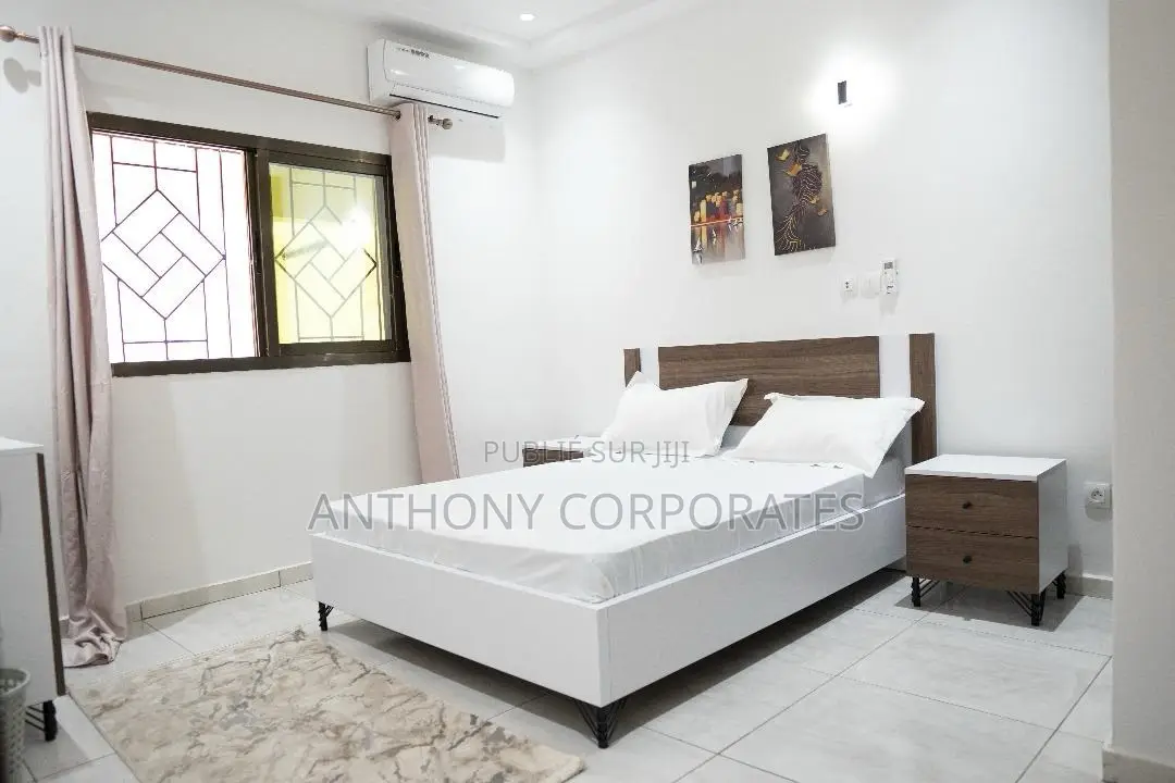 Une Superbe Villa Duplex 5 À Cocody Abatta