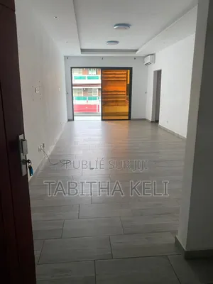 2chbre Appartement dans G.F.J Immobilier, Cocody à Louer