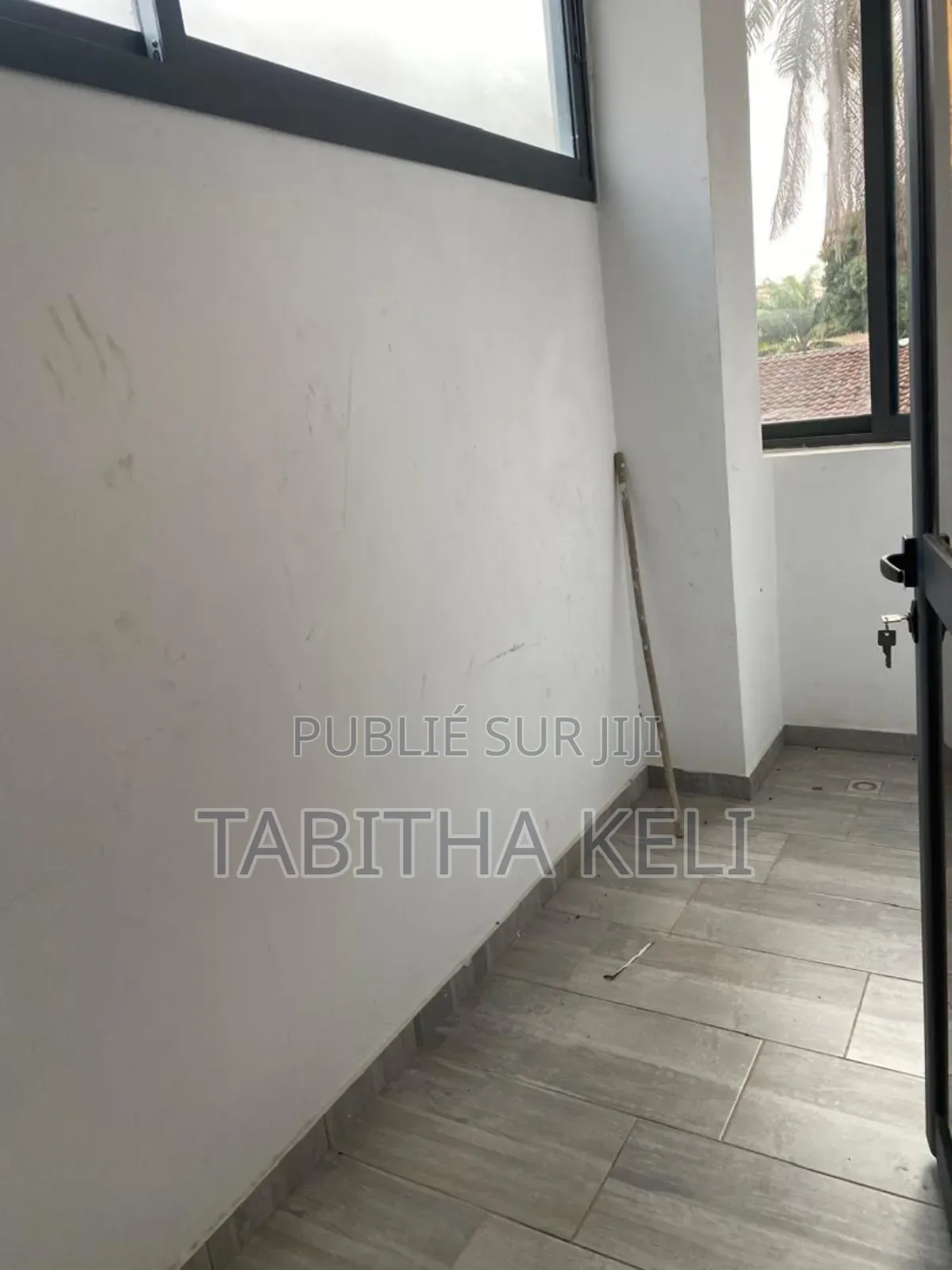 2chbre Appartement dans G.F.J Immobilier, Cocody à Louer