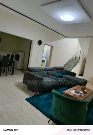 4chbre Duplex dans Rivera Faya, Cocody à Vendre