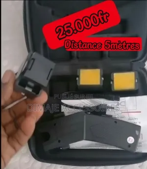 Photo - Taser 2en1