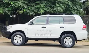 Toyota Land Cruiser Prado 2011 Blanc