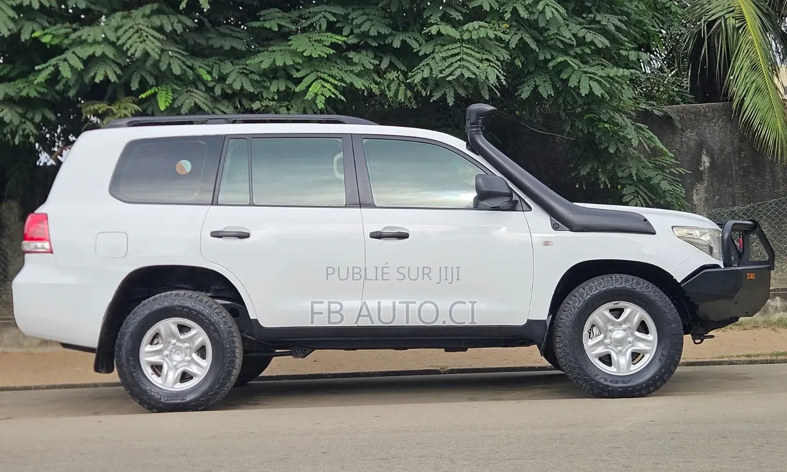 Toyota Land Cruiser Prado 2011 Blanc