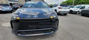 Toyota bZ4X 71.4 kWh AWD 2023 Noir