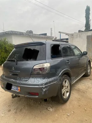 Mitsubishi Outlander 2002 Gris