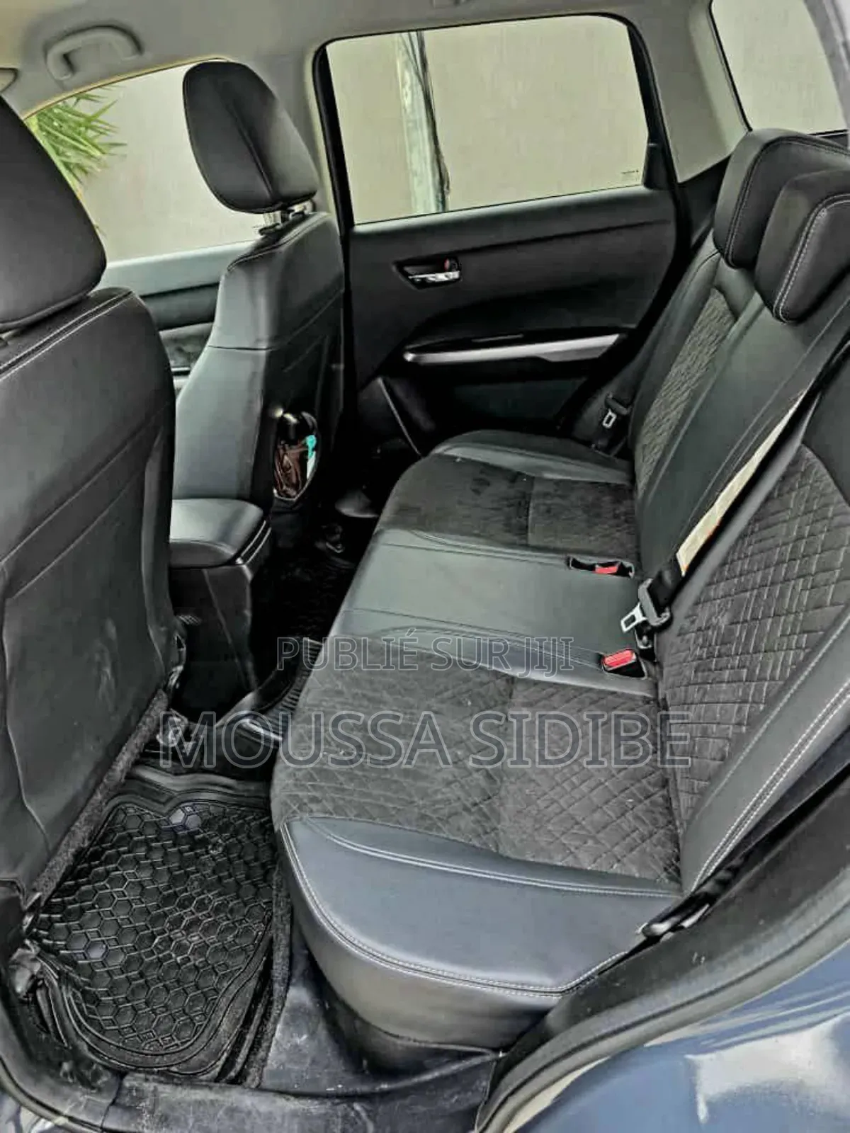 Suzuki Vitara 2023 Bleu