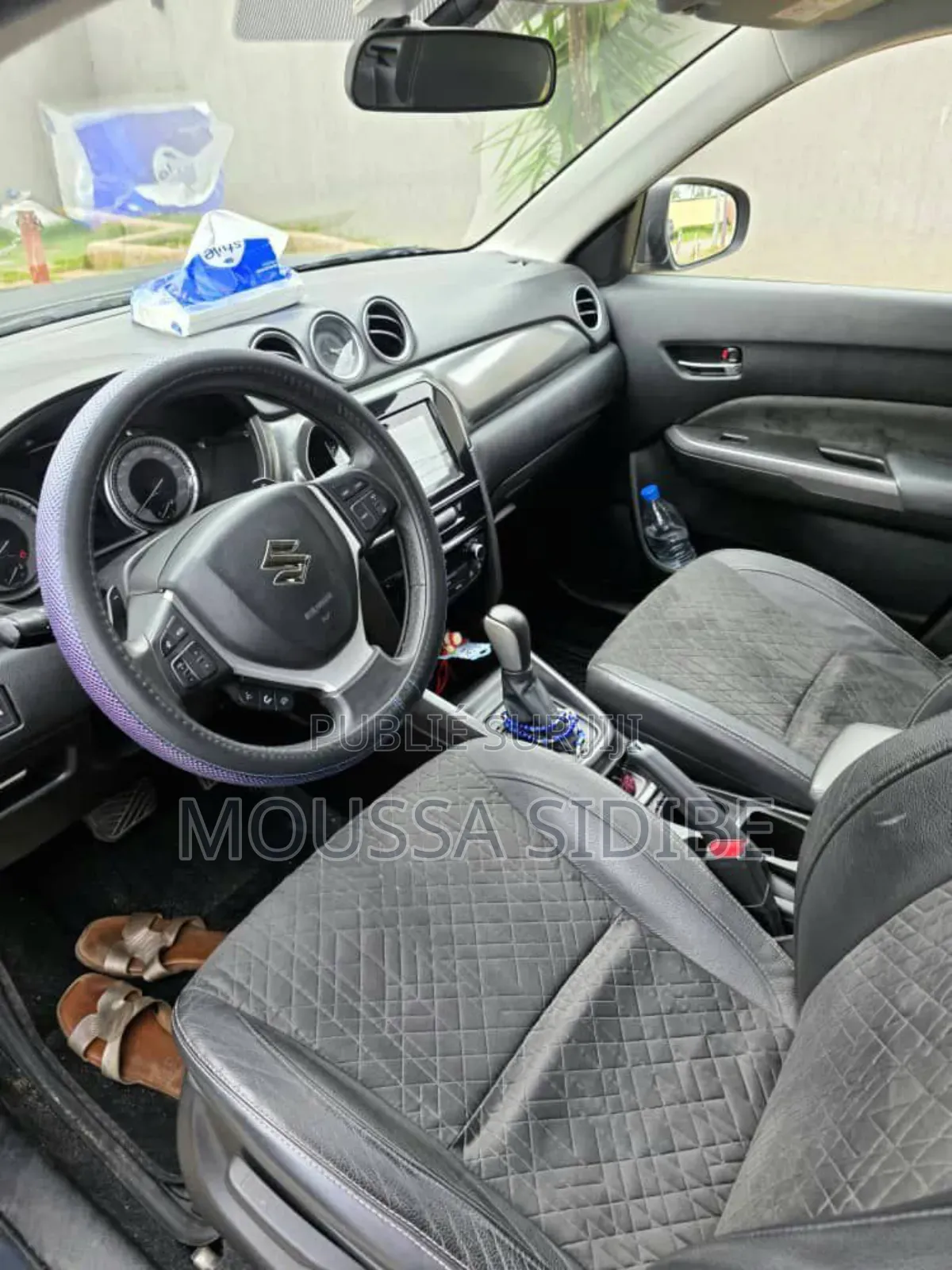 Suzuki Vitara 2023 Bleu