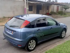 Ford Focus 1.6 2004 Bleu