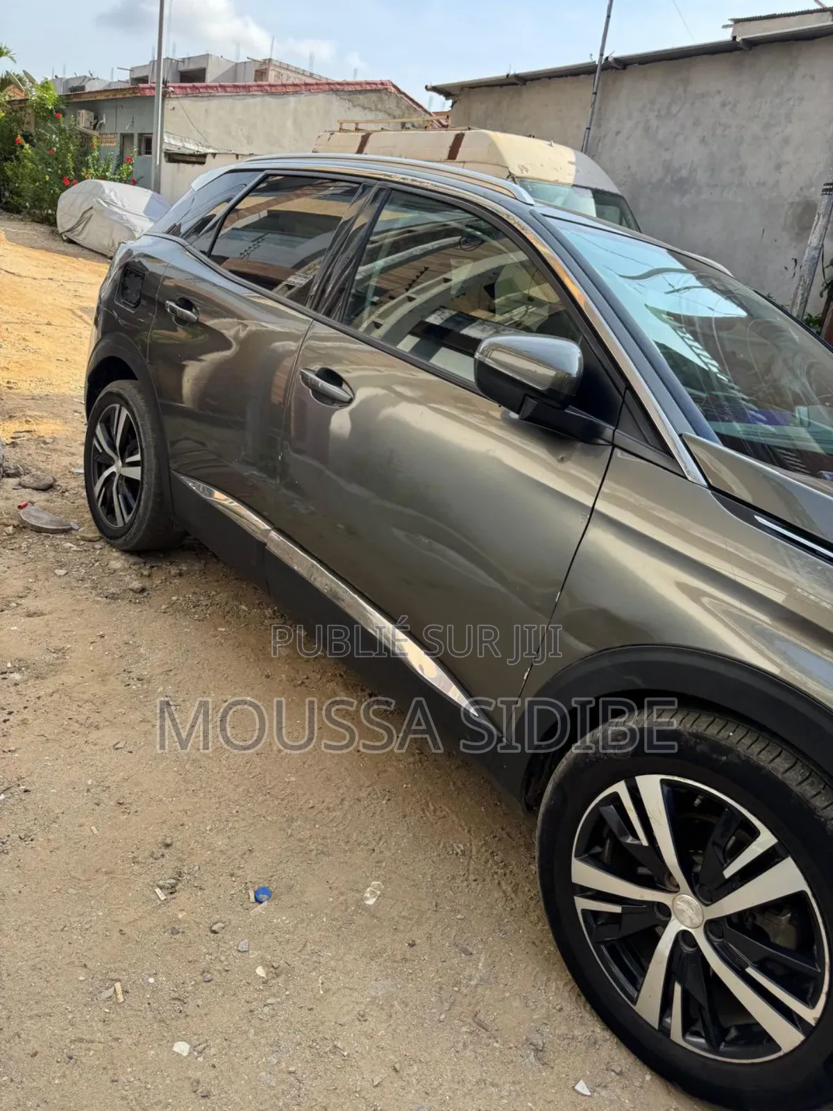 PEUGEOT 3008 2019 Marron