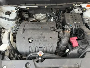 Mitsubishi RVR 2021 Blanc