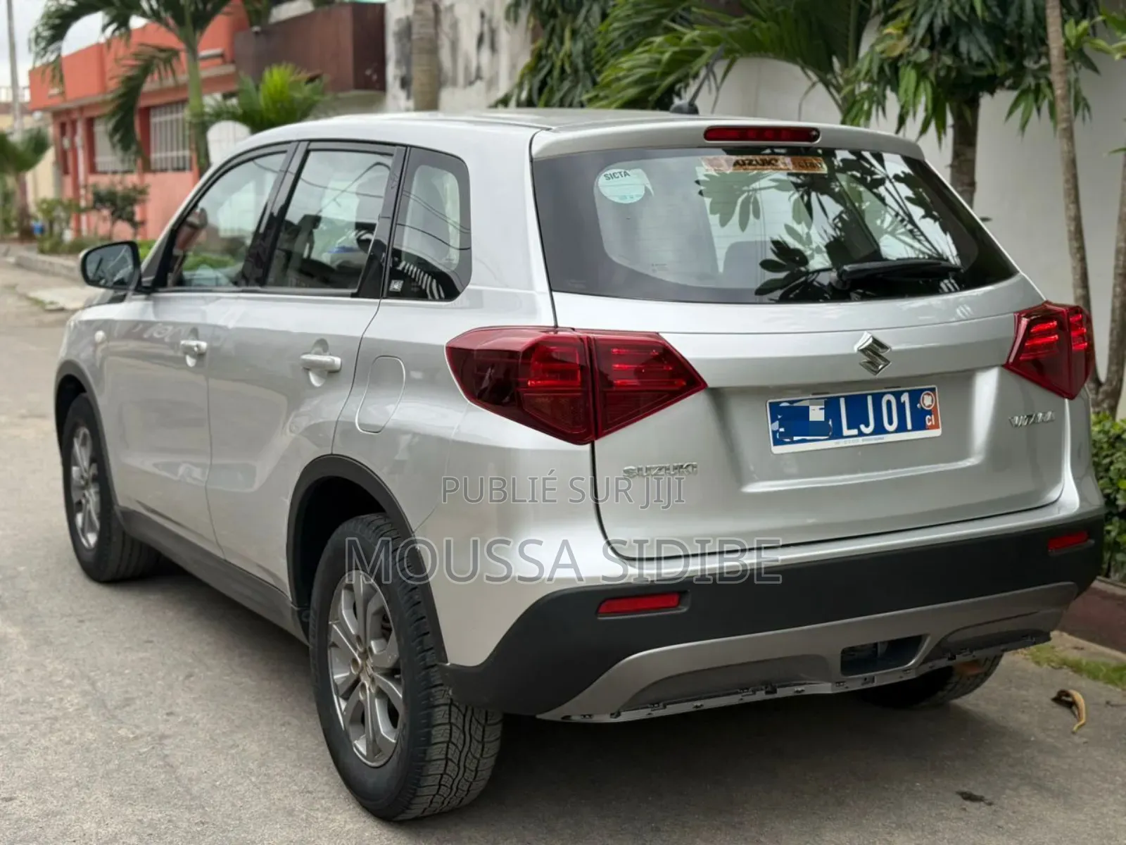 Suzuki Vitara 2022 Gris