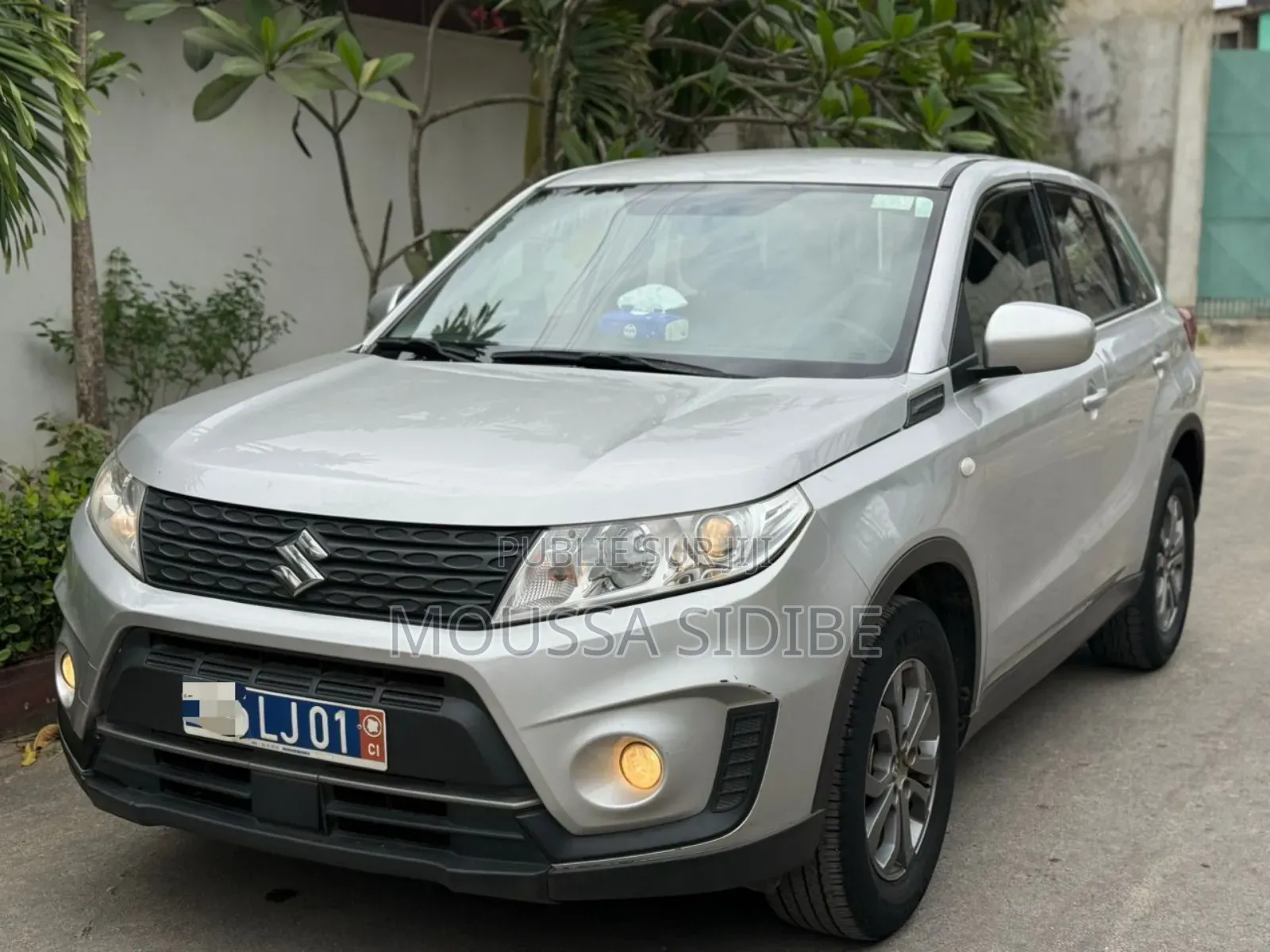 Suzuki Vitara 2022 Gris