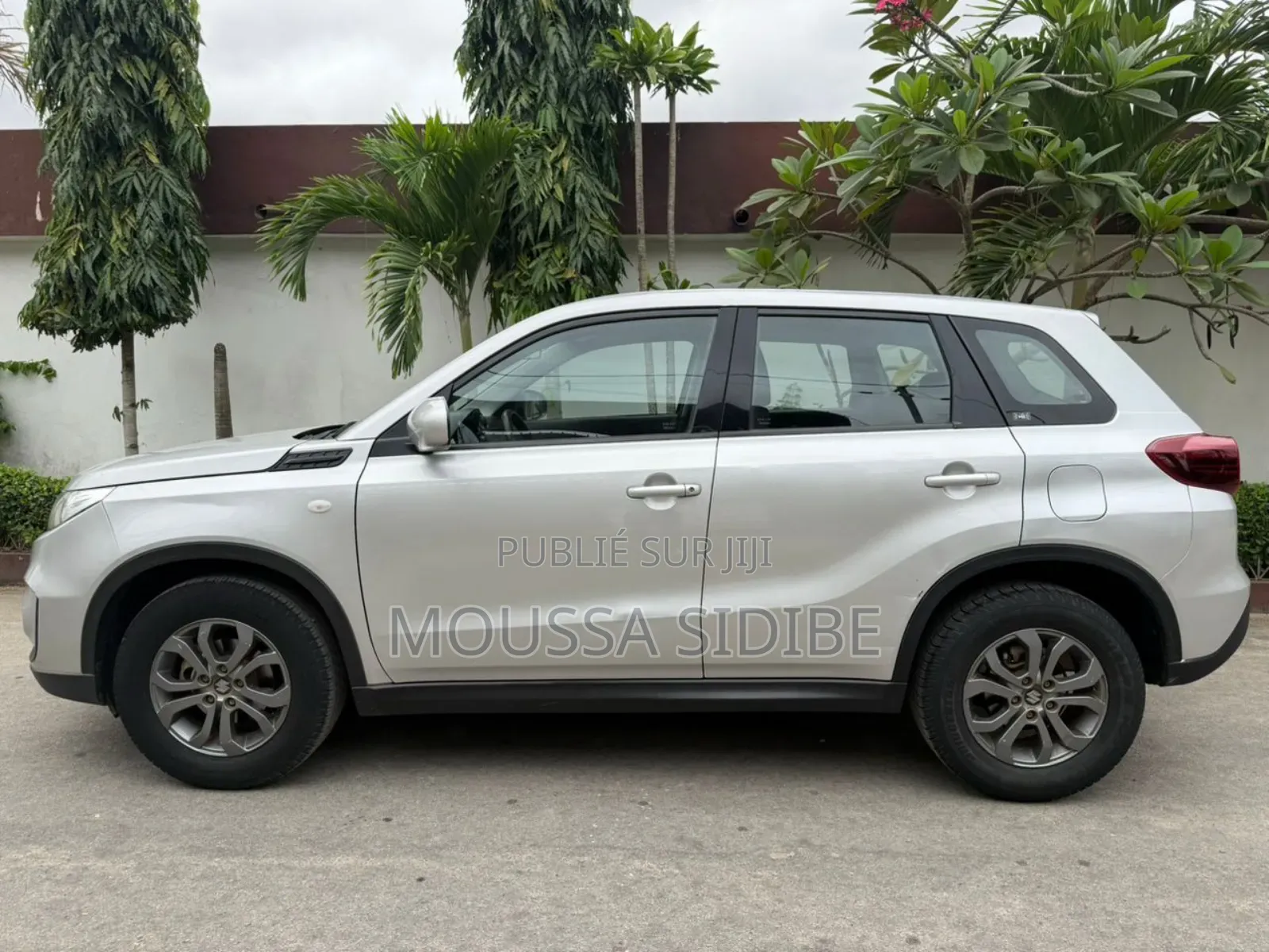 Suzuki Vitara 2022 Gris