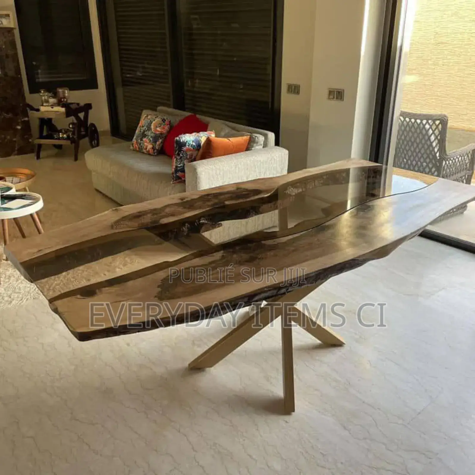 Table À Manger 6 Places en Bois Vitré 