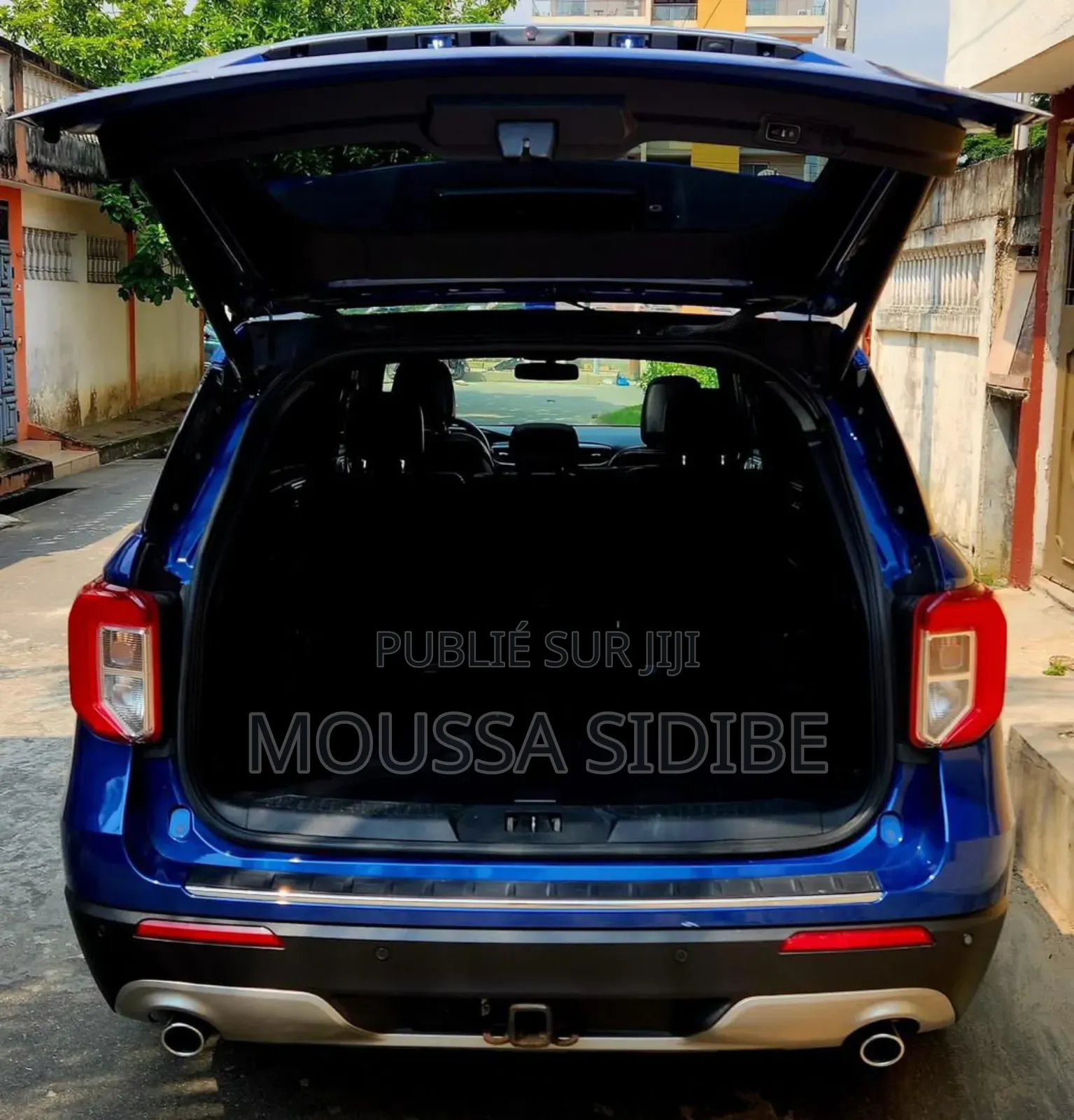 Ford Explorer 2020 Bleu