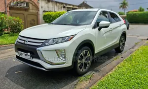 Photo - Mitsubishi Eclipse Cross 2019 Blanc