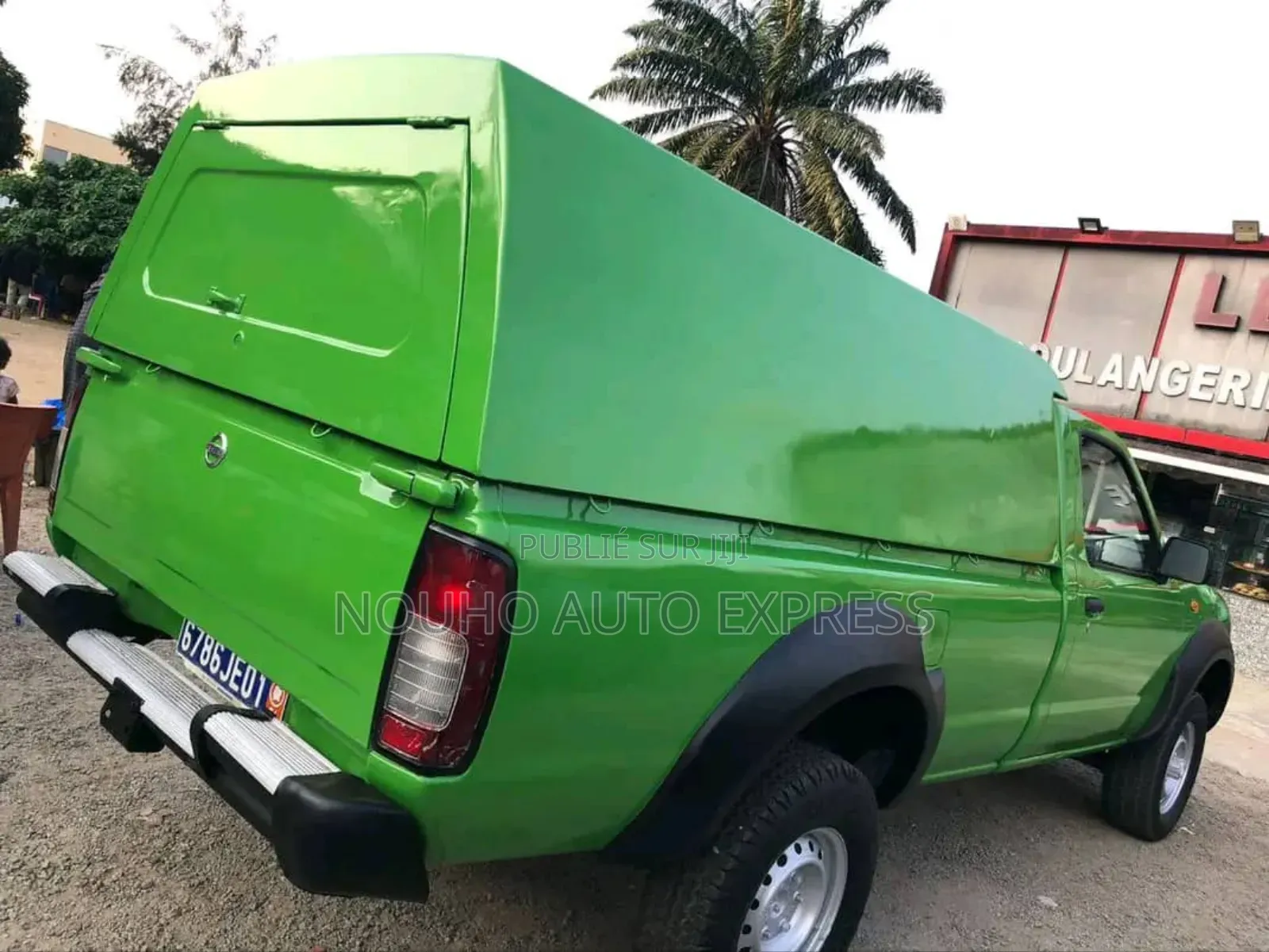 Nissan Hardbody 2018 Vert