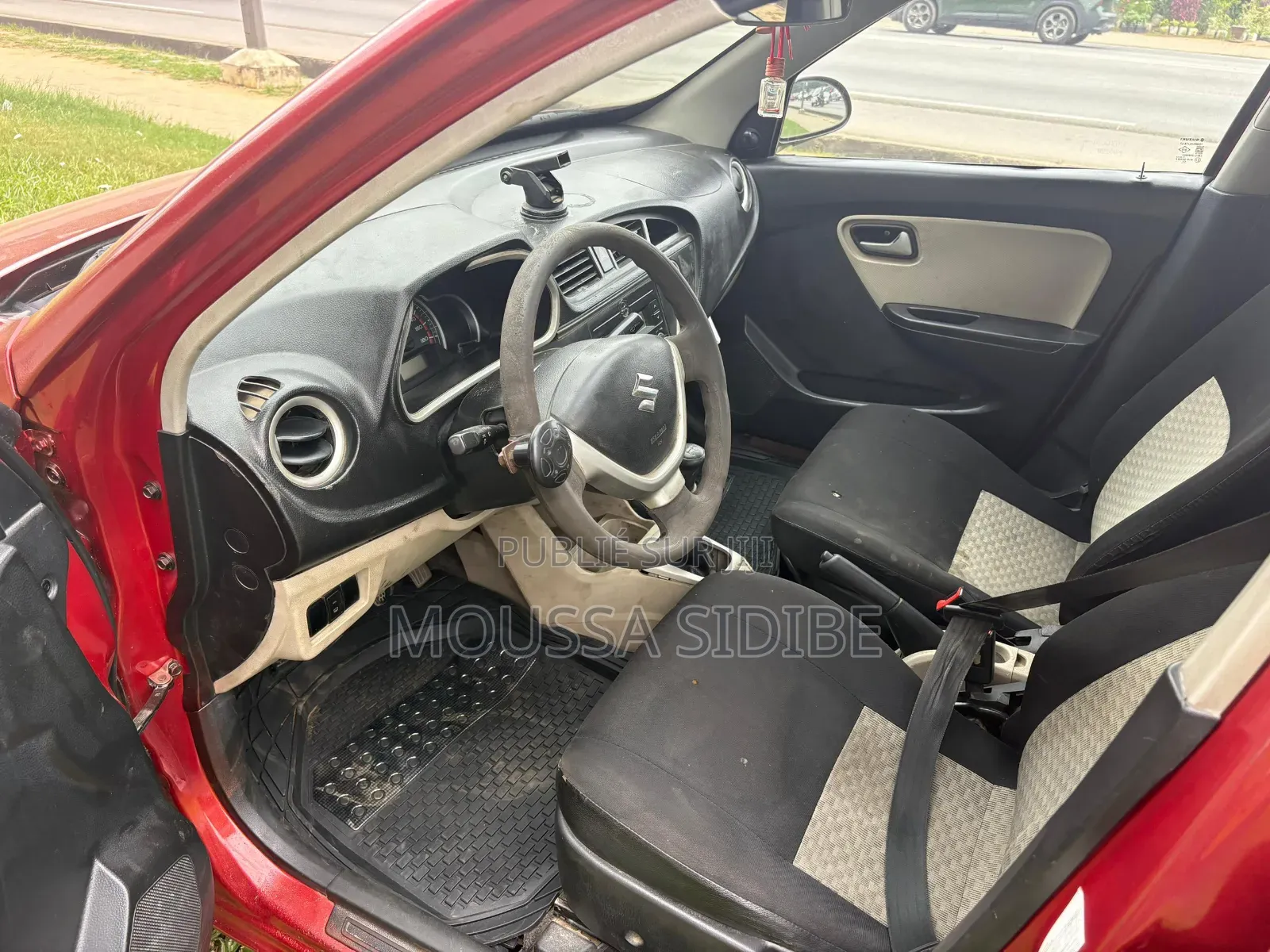 Suzuki Alto 2022 Orange