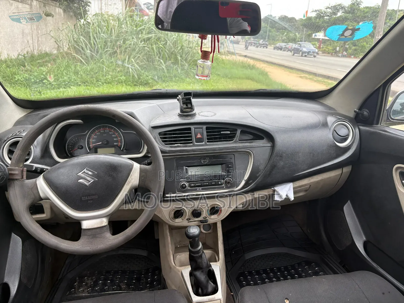 Suzuki Alto 2022 Orange