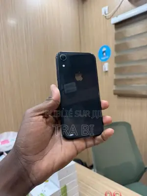 Photo - Pomme XR 64 GB Noir