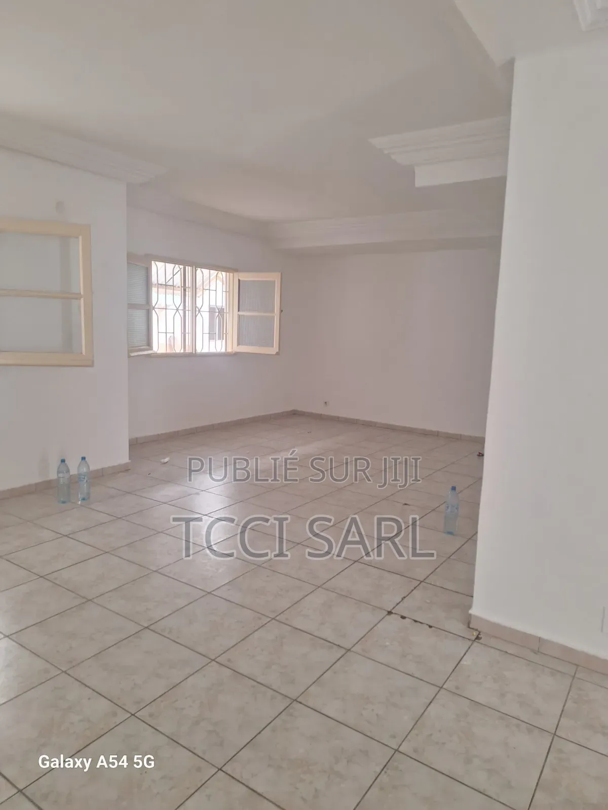 5chbre Duplex dans Tcci- Sarl, Cocody à Louer