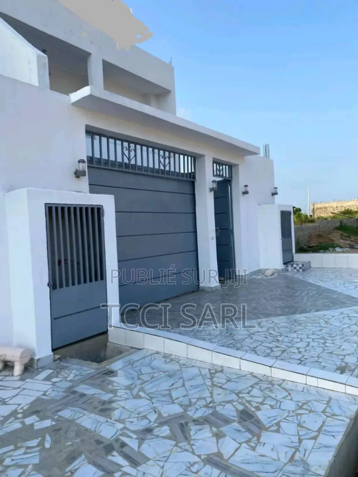 4chbre Villa dans Kady Yago, Cocody à Vendre