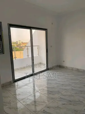 4chbre Villa dans Kady Yago, Cocody à Vendre